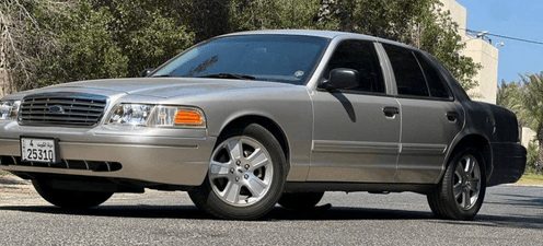 Ford Crown Victoria model 2011
