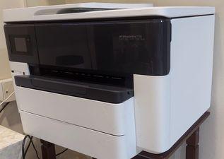 Excellent HP desktop printer for sale at a very low price