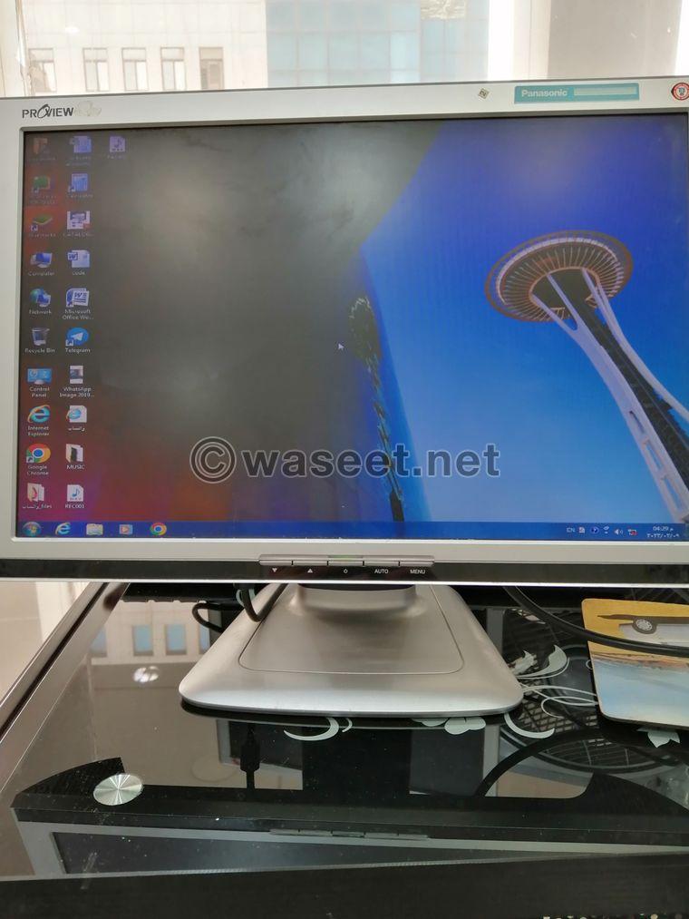 Used 17 inch computer monitor  0