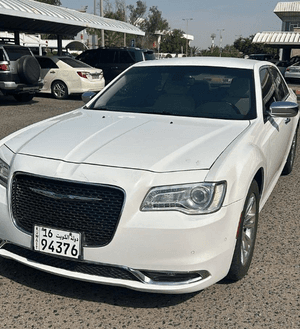 Chrysler 300 2019