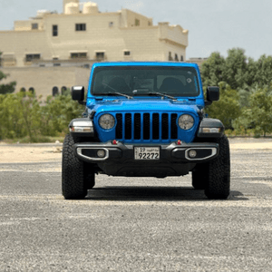 Jeep Gladiator Sport model 2021