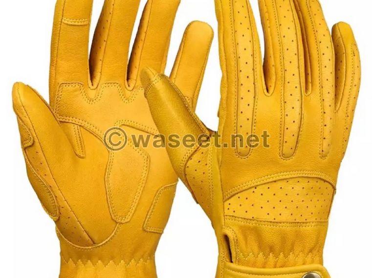 Retro style leather gloves 1